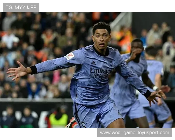 贝林厄姆后插上推射得手，皇家马德里冲击不停