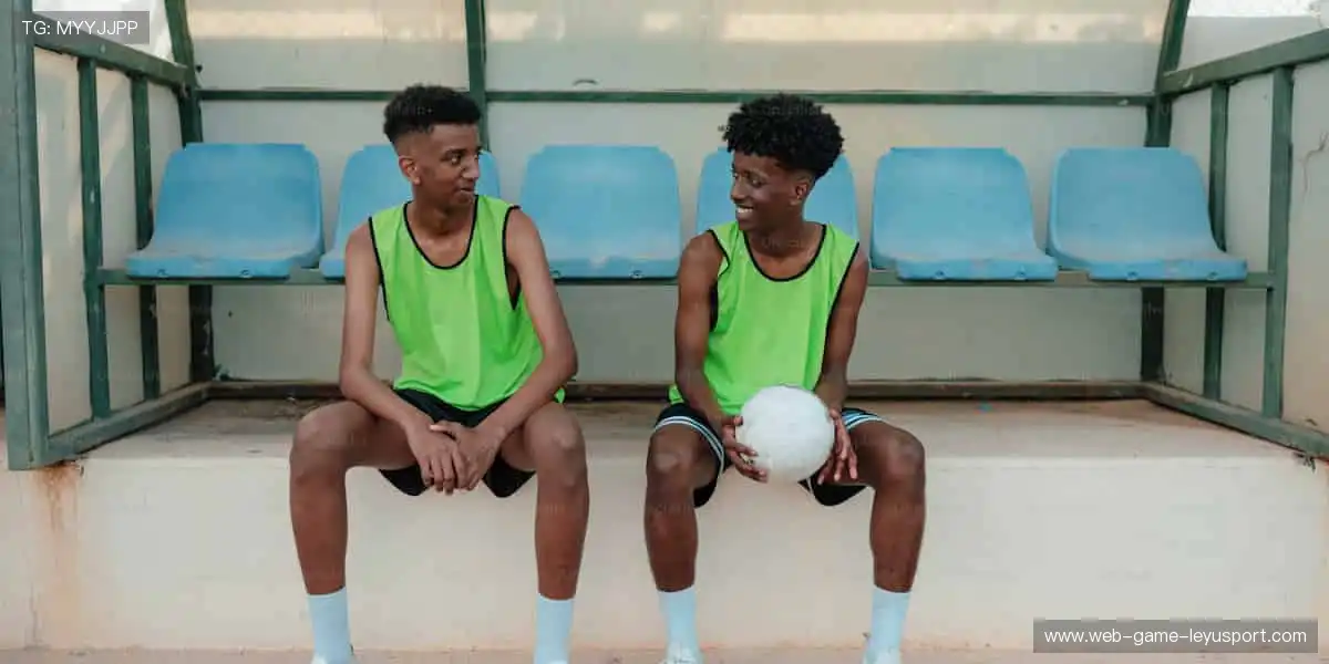 🛒🎁 周边商城，一键选购！